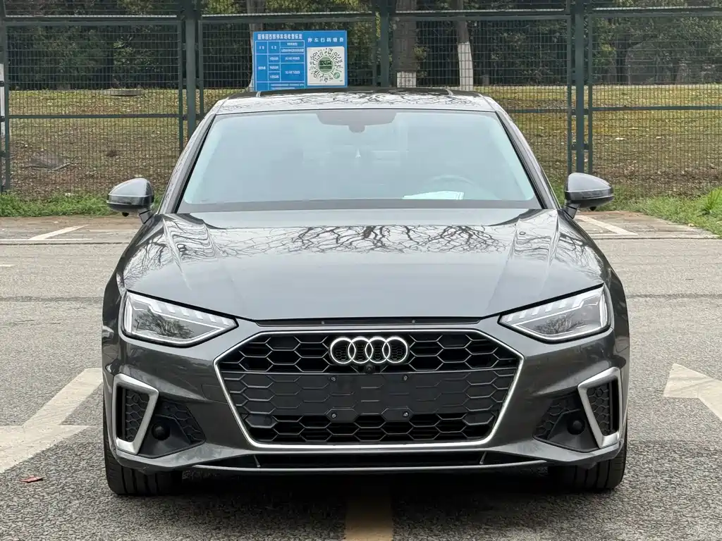 Audi A4L 2020 40 TFSI luxury and dynamic model купить на сайте DeffCars