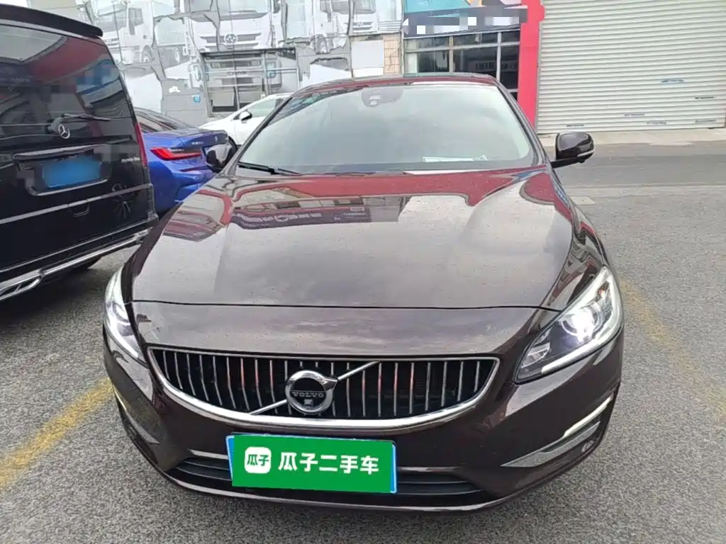 Volvo S60 2019 S60L T3 Smart Edition купить на сайте DeffCars