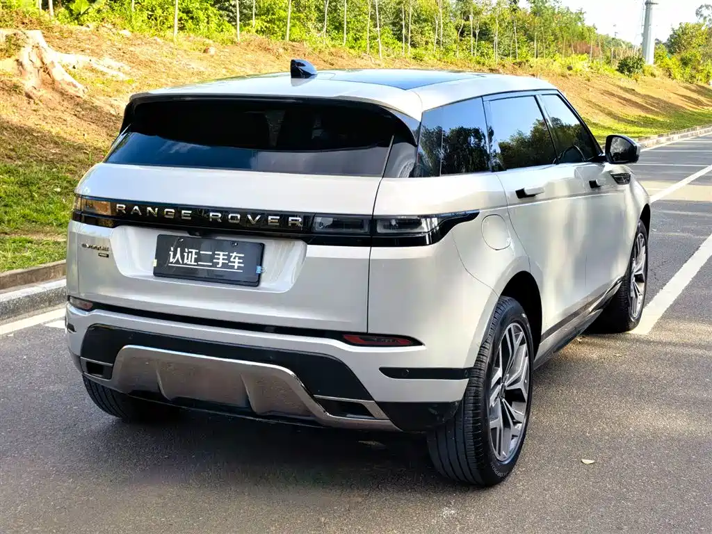 Range Rover Evoque 2021 Evoque L 249PS R-Dynamic SE Deluxe Edition купить на сайте DeffCars