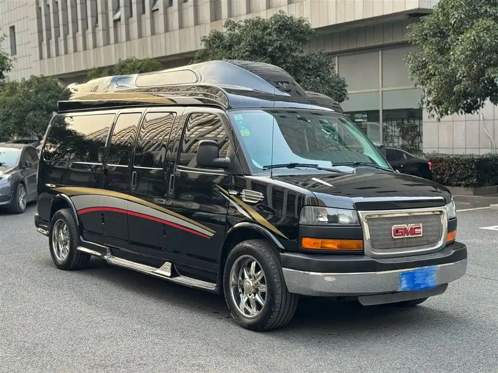 SAVANA 2011 6.0L Business Star 7-seater купить на сайте DeffCars