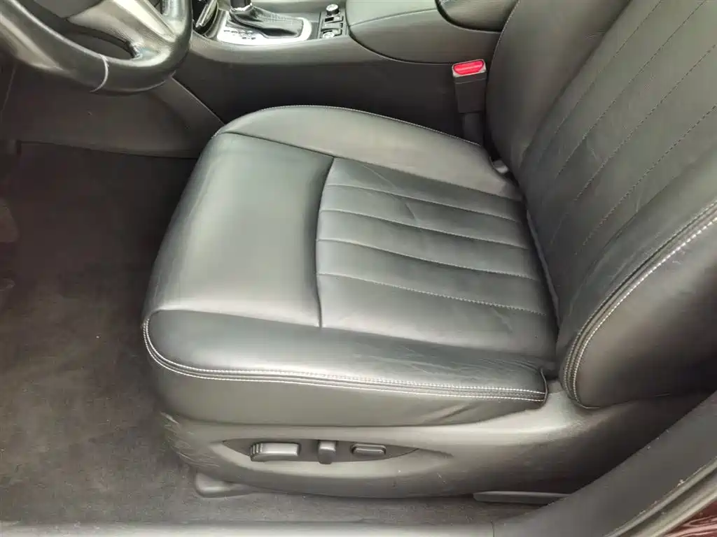 Infiniti QX50 2015 2.5L Enjoy Edition купить на сайте DeffCars