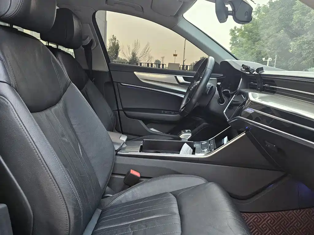 Audi A6L 2020 40 TFSI Luxurious and Elegant Model купить на сайте DeffCars