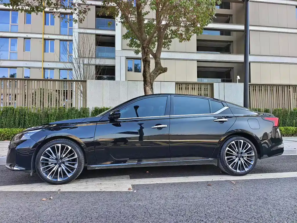 Teana 2022 2.0T XL Premium Edition купить на сайте DeffCars