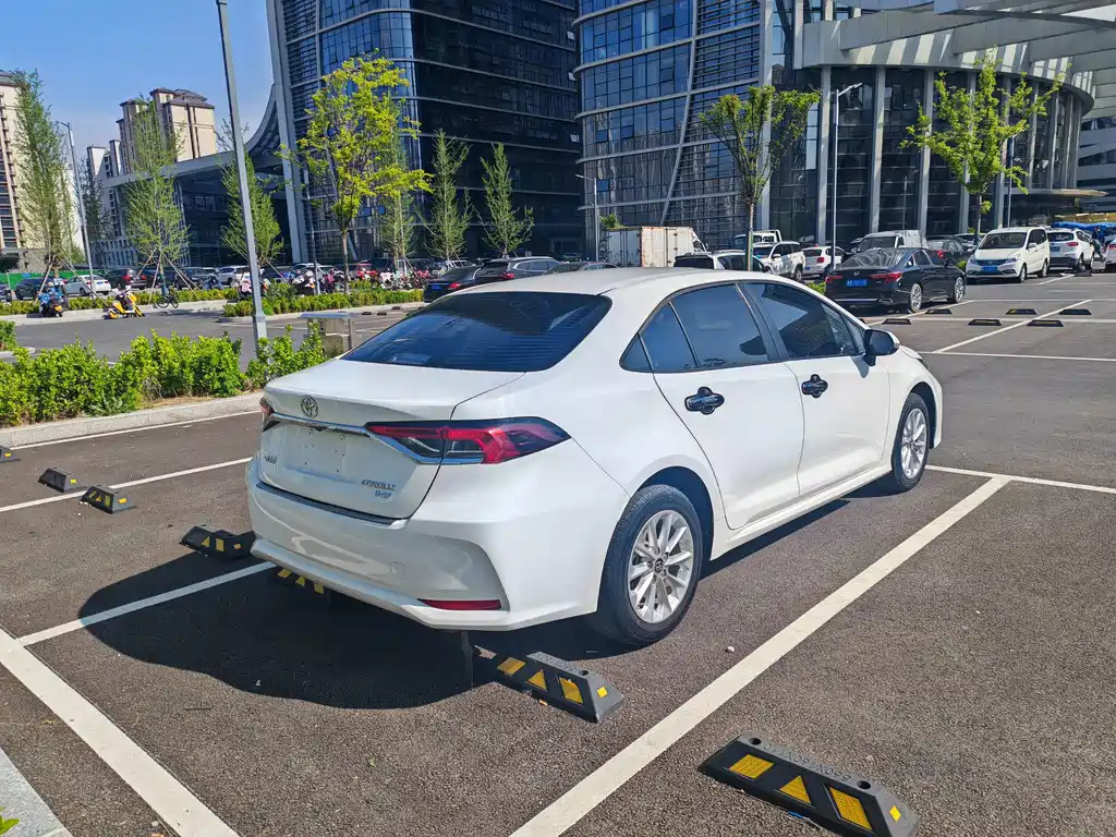 Corolla 2021 1.2T S-CVT Elite Edition купить на сайте DeffCars