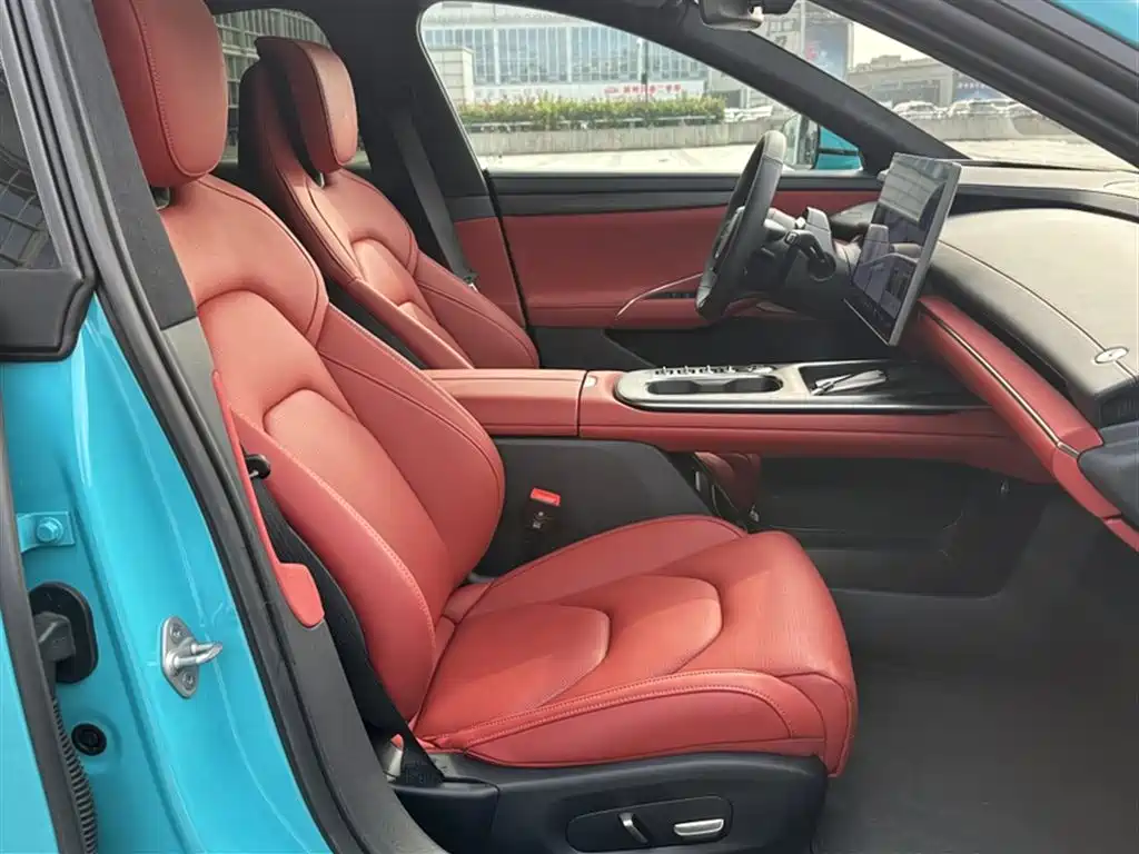 Xiaomi SU7 2024 4WD Max Founder Edition купить на сайте DeffCars