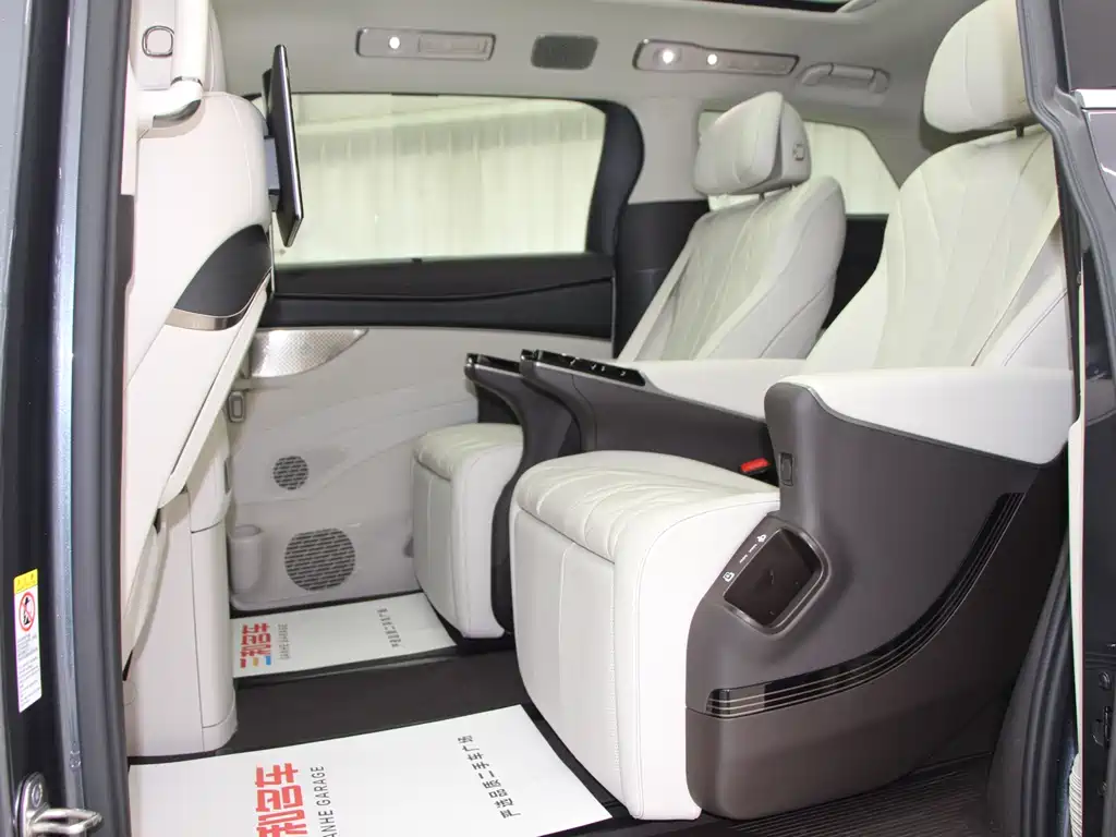 Denza D9 2025 DM-i smart driving version 1020 four-wheel drive flagship model купить на сайте DeffCars