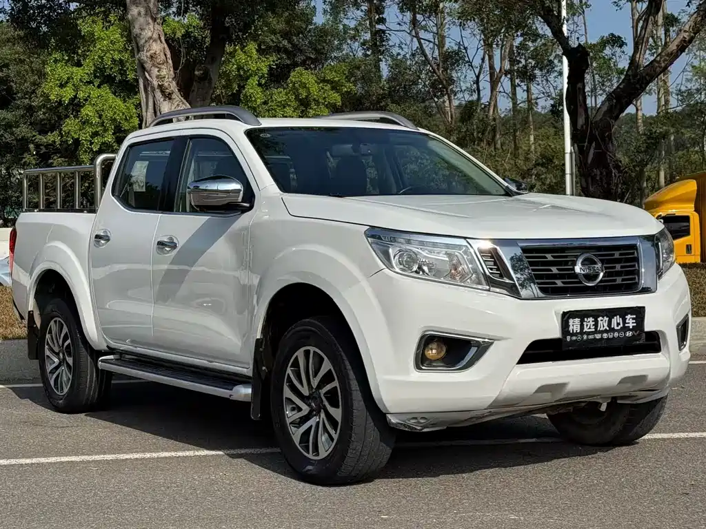 Navara 2021 2.5L automatic four-wheel drive premium model QR25 купить на сайте DeffCars