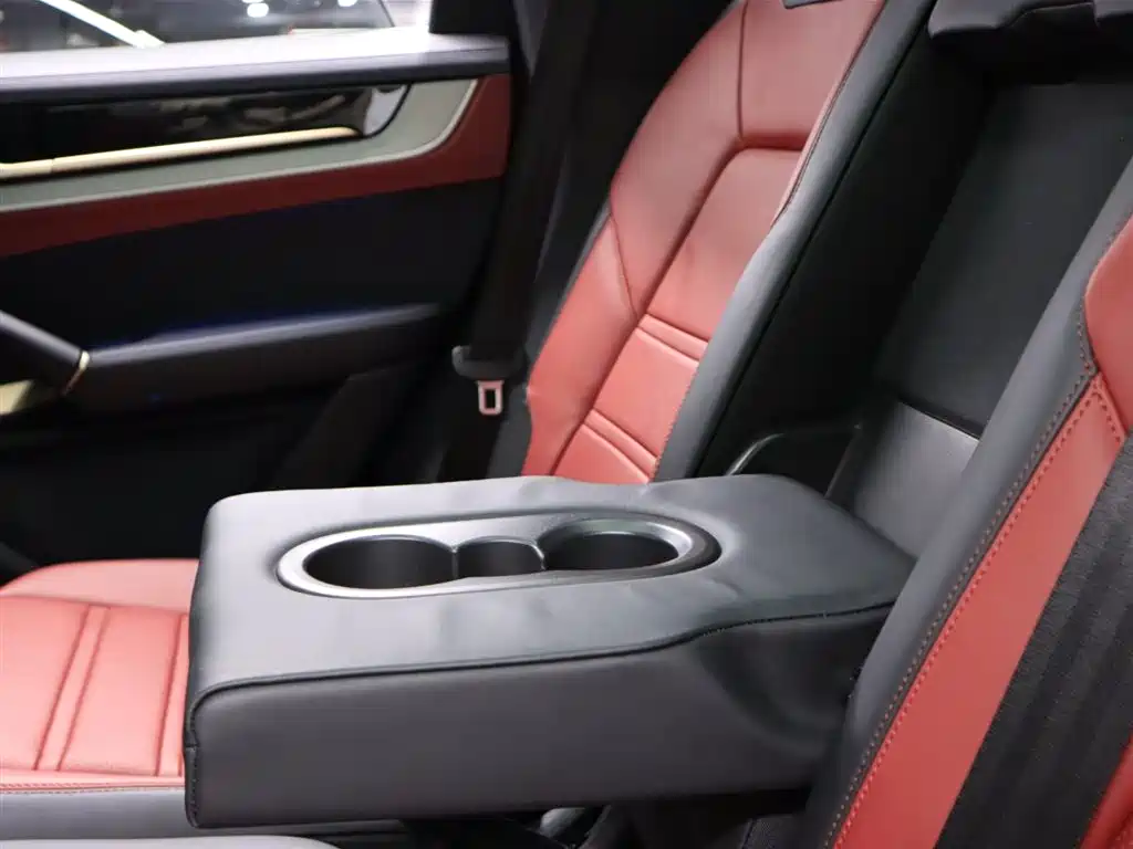 Cayenne 2024 Cayenne 3.0T купить на сайте DeffCars