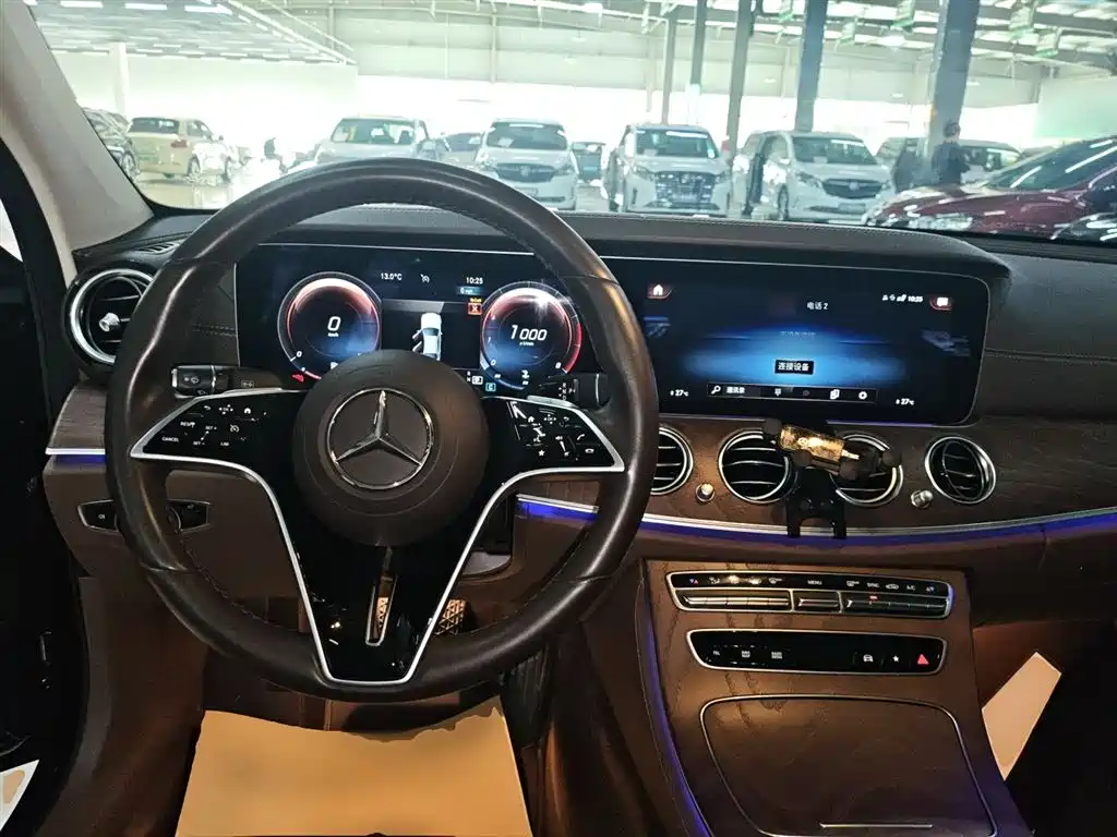 Mercedes-Benz E-Class 2023 E 260 L купить на сайте DeffCars