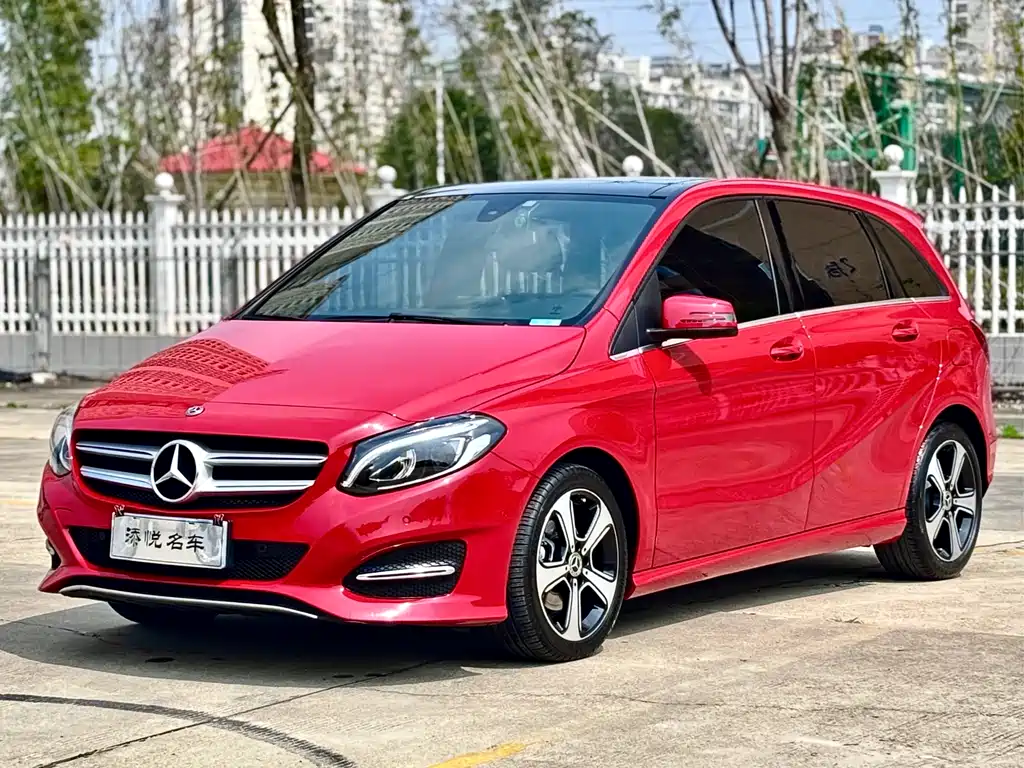 Mercedes-Benz B-Class 2018 B 200 Fashion Model купить на сайте DeffCars