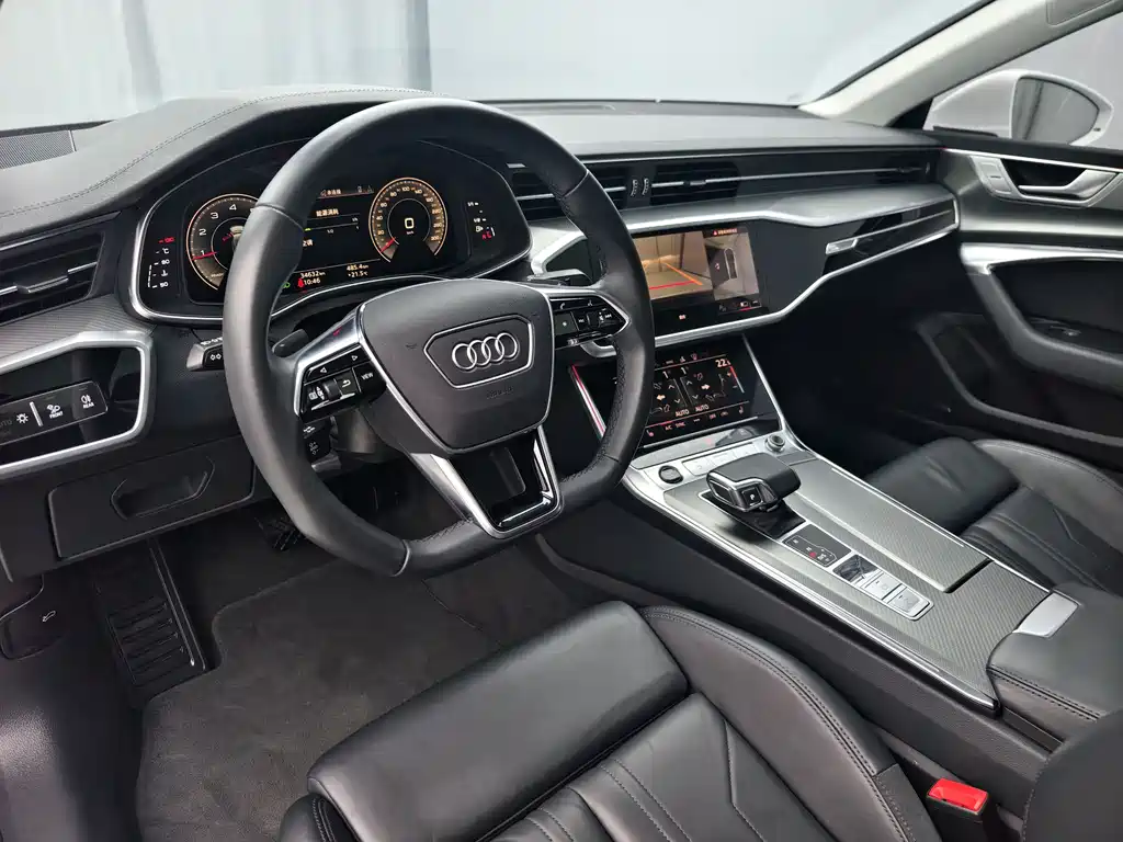 Audi A7 2023 45 TFSI Premium Selection купить на сайте DeffCars