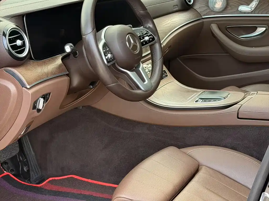 Mercedes E-Class 2019 E200L купить на сайте DeffCars