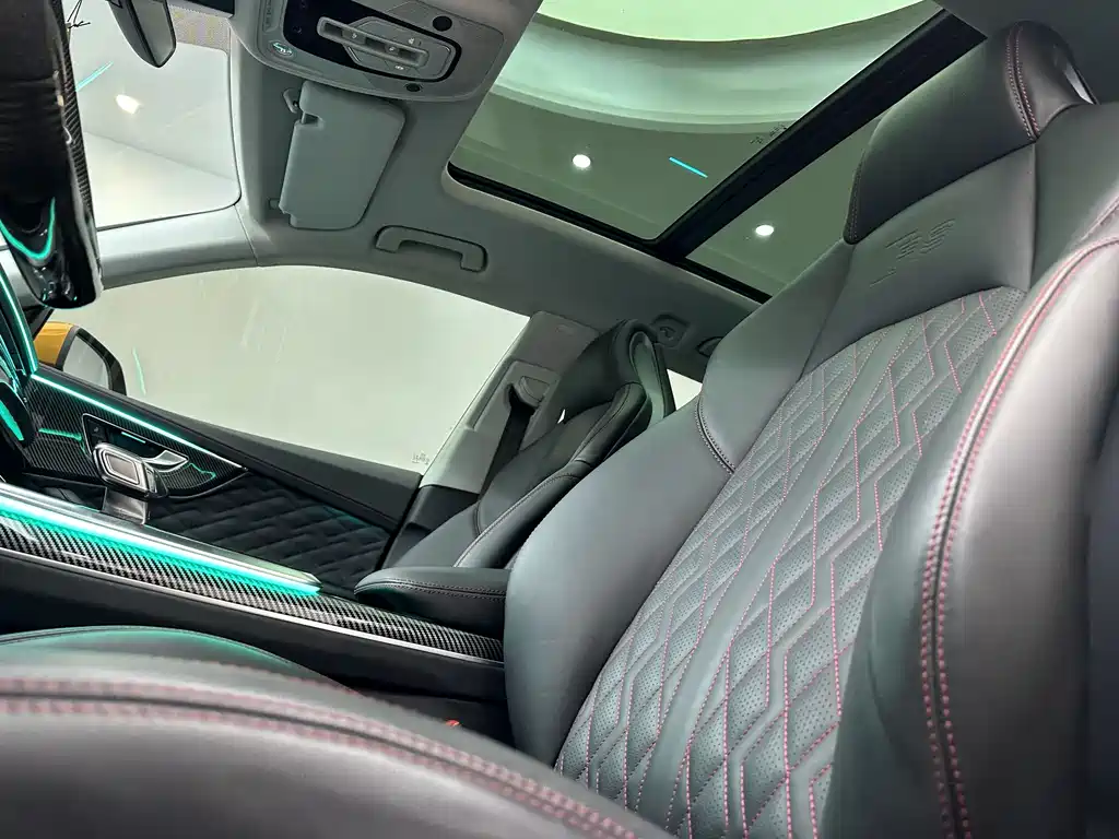 Audi Q8 2023 55 TFSI luxury and dynamic model купить на сайте DeffCars