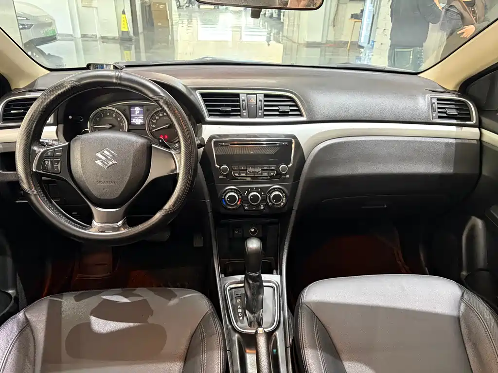 Qiyue 2015 1.6L automatic enjoyment type купить на сайте DeffCars