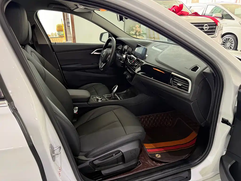 BMW 1 Series 2021 120i M Sports Edition купить на сайте DeffCars