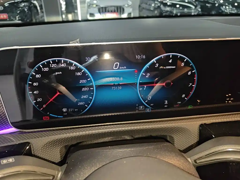 Mercedes-Benz A-Class 2020 Facelift A 200 L Sports Sedan Fashionable купить на сайте DeffCars