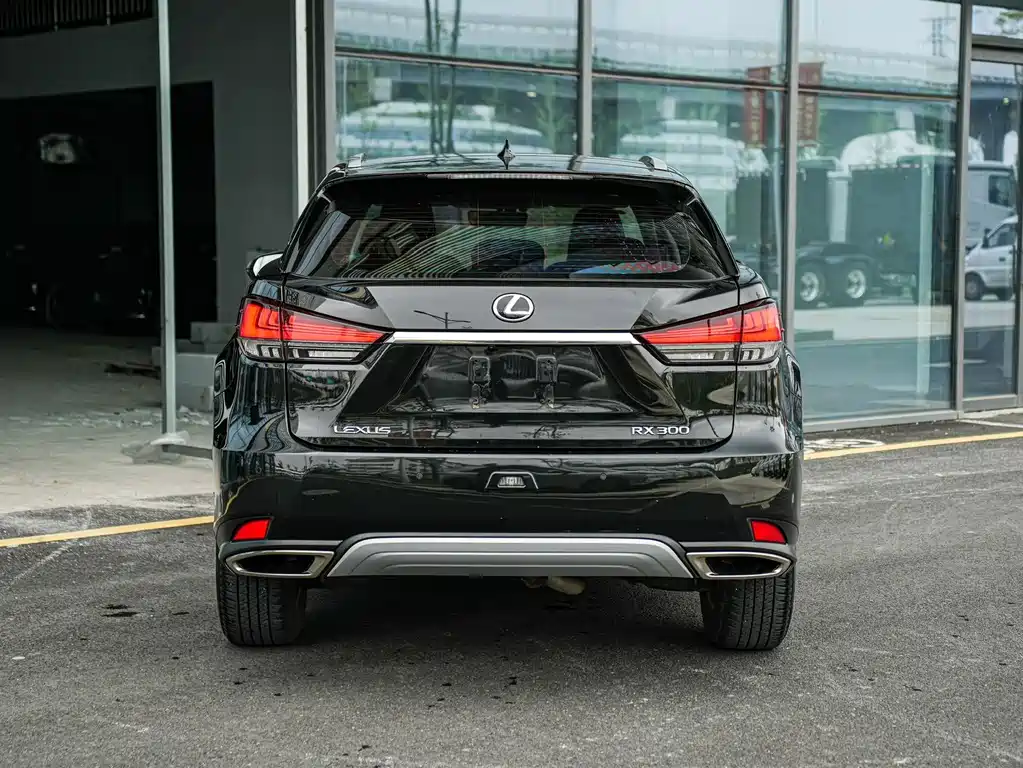 Lexus RX 2020 300 2WD Elite Edition National VI купить на сайте DeffCars