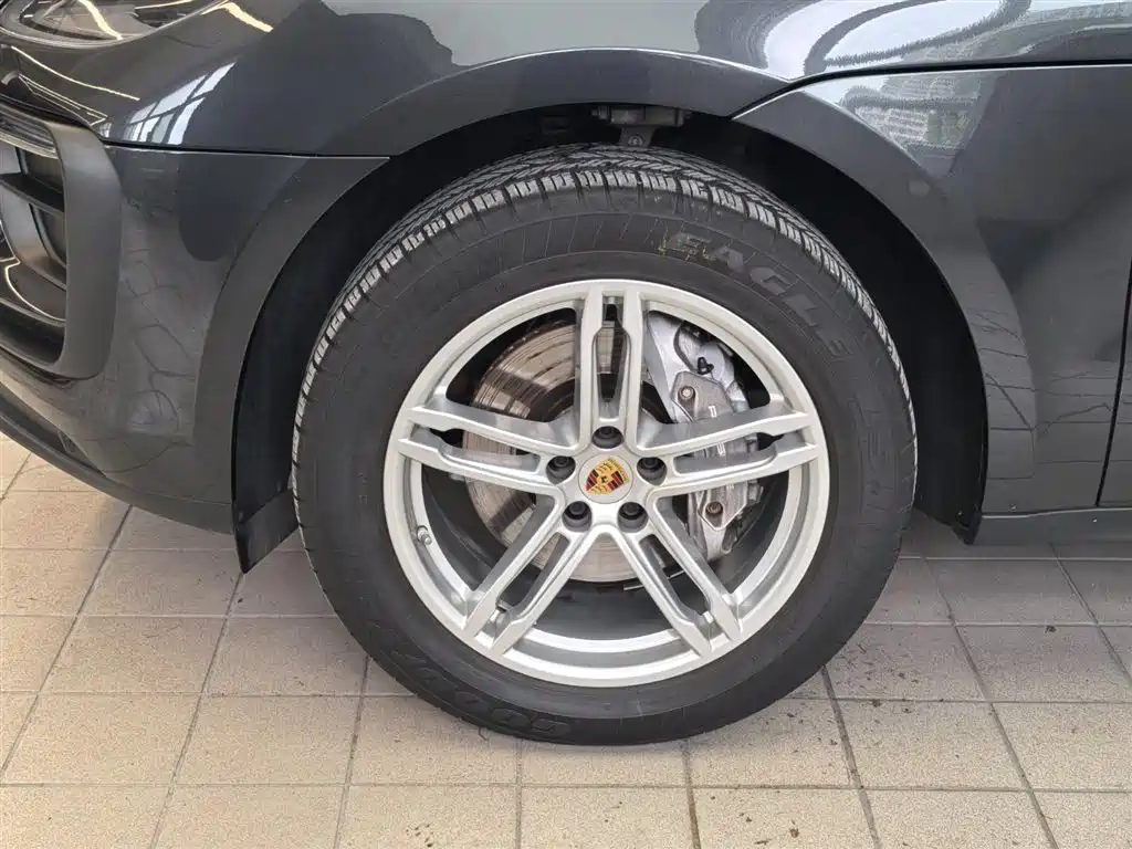 Macan 2022 Macan 2.0T купить на сайте DeffCars