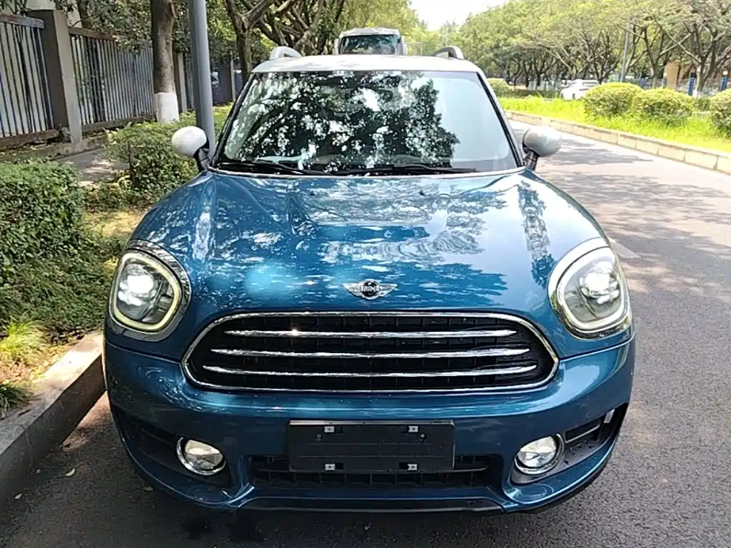 Countryman 2017 1.5T Cooper all4 traveler купить на сайте DeffCars