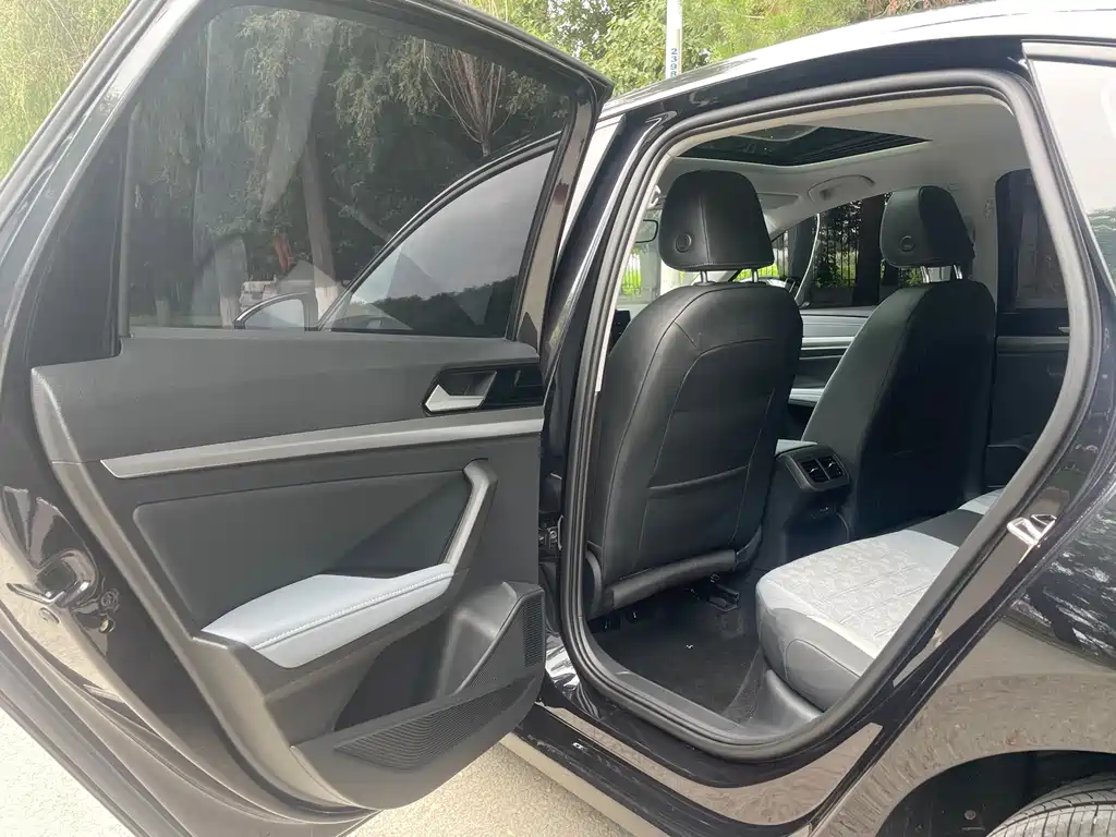 Lavida 2023 1.5L Automatic Full Version купить на сайте DeffCars