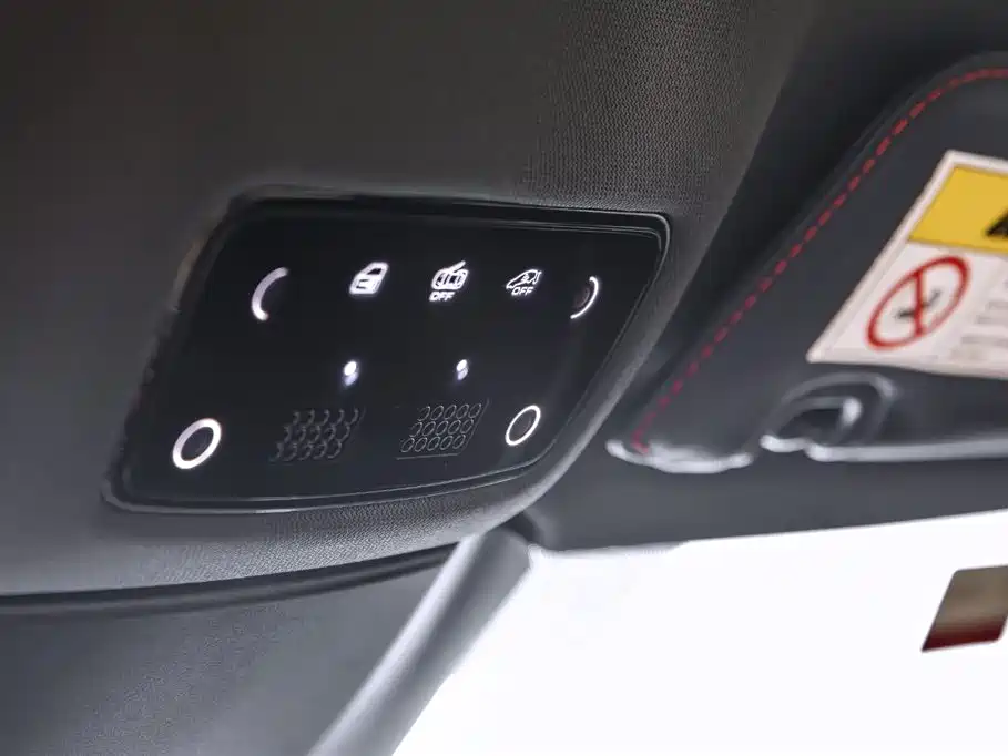 Roma 2020 3.9T V8 купить на сайте DeffCars