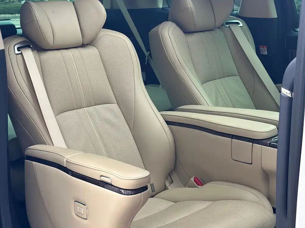 Wilfa 2023 Crown Dual Engine 2.5L HV Extreme Edition купить на сайте DeffCars