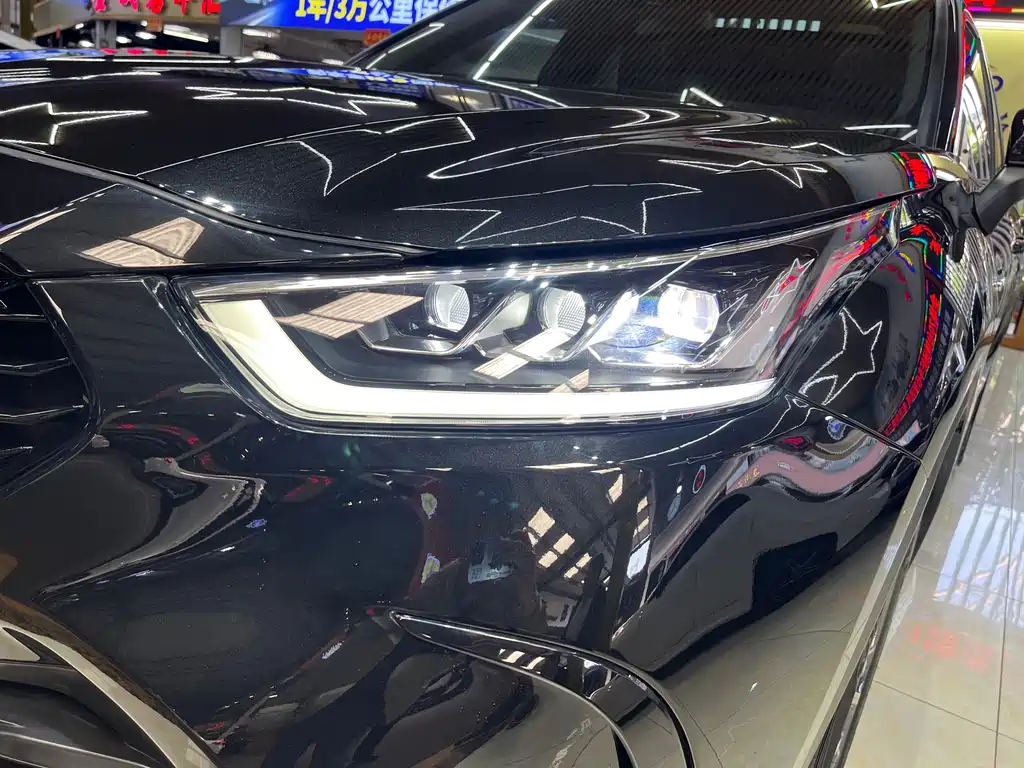 Crown Lufang 2024 2.5L HEV four-wheel drive luxury version купить на сайте DeffCars