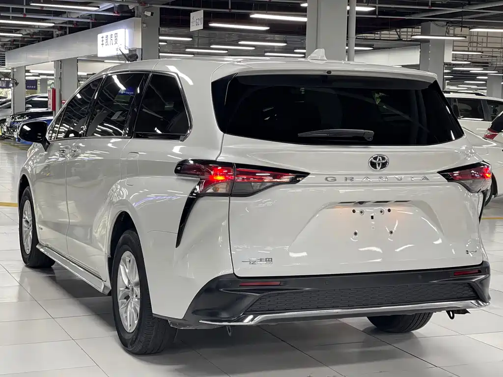 Grevia 2024 2.5L Hybrid Comfort Edition купить на сайте DeffCars