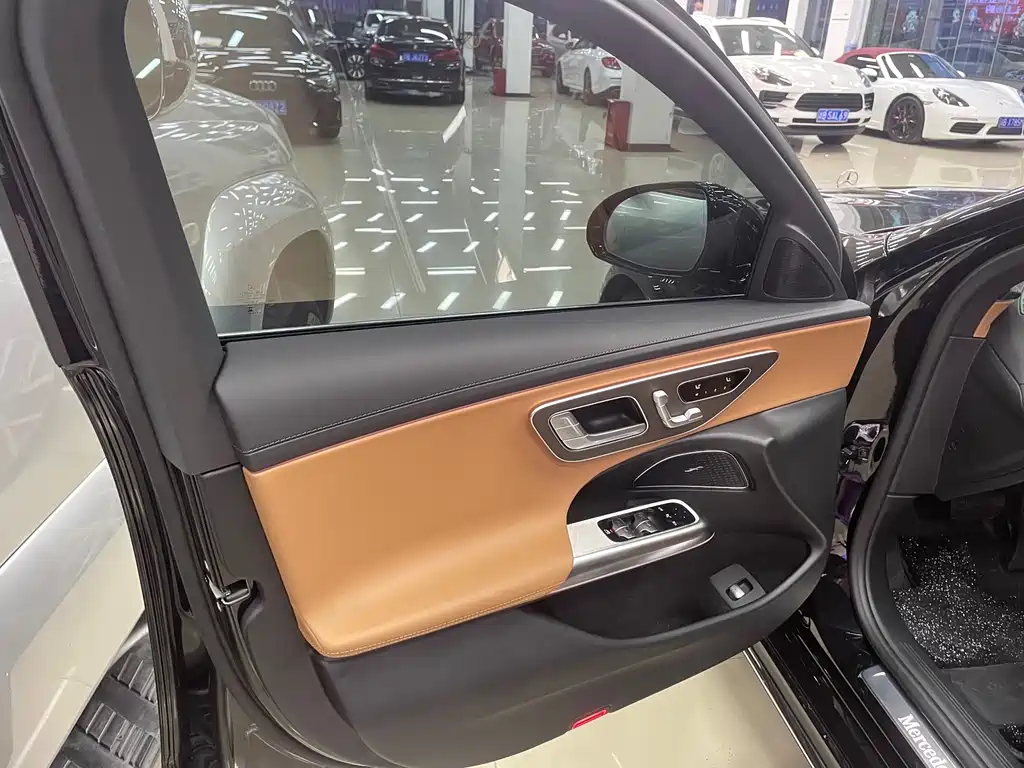 Mercedes-Benz E-Class 2025 E 300 L Fashion Model купить на сайте DeffCars