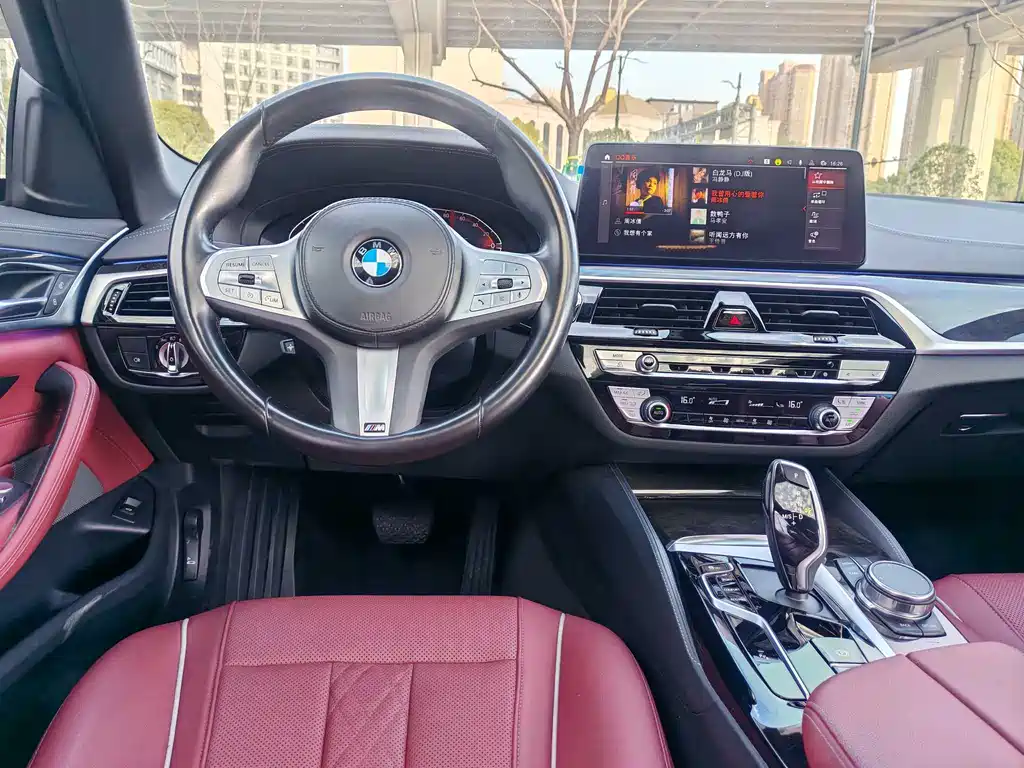 BMW 5 Series 2022 facelift 525Li M Sports Package купить на сайте DeffCars