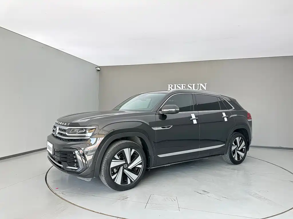 Touron 2021 Touron X 330TSI two-wheel drive luxury version купить на сайте DeffCars