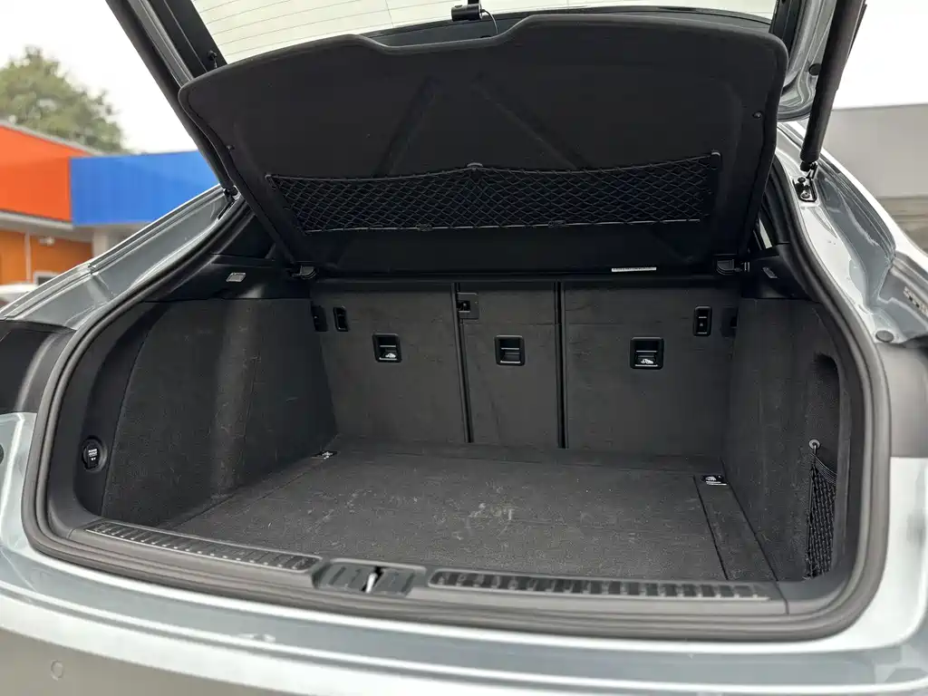 Macan 2018 Macan 2.0T купить на сайте DeffCars