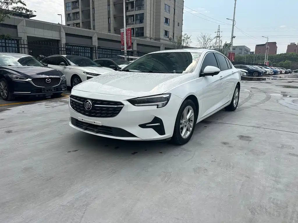 Regal 2022 552T smart model купить на сайте DeffCars