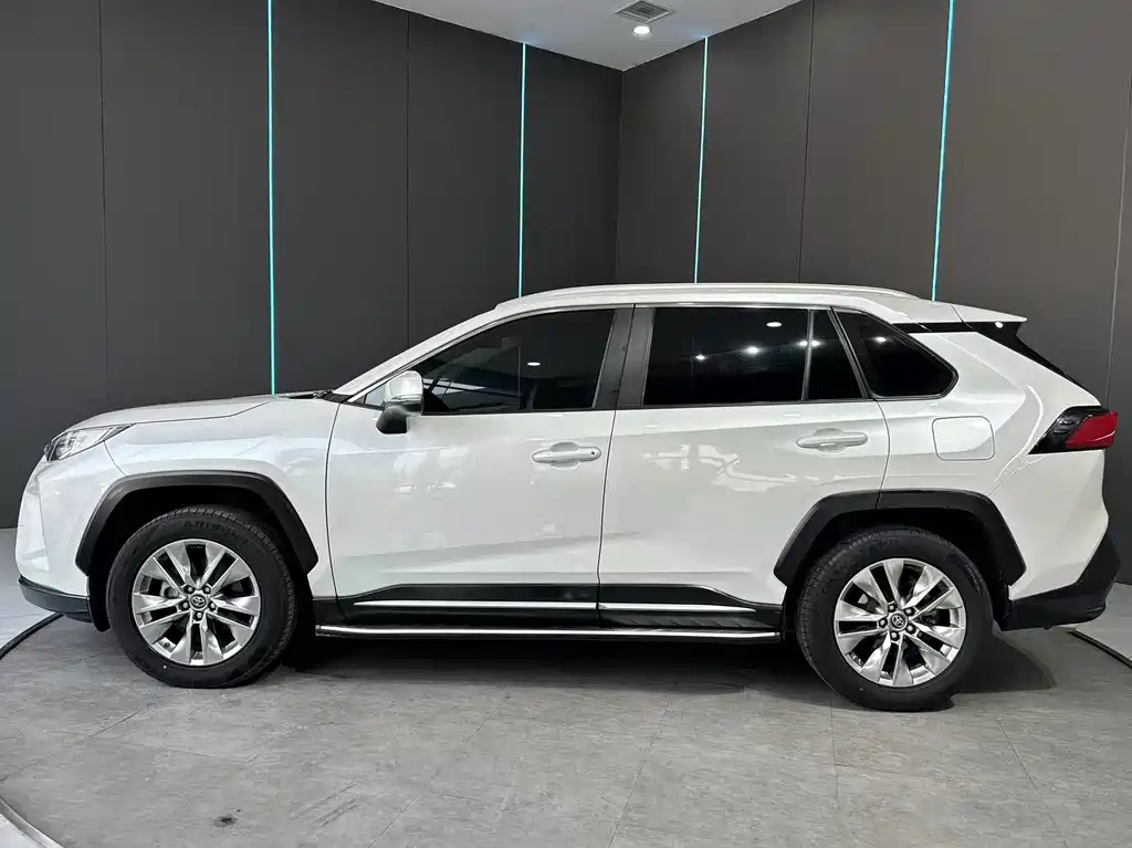Wilanda 2020 2.0L CVT four-wheel drive luxury version купить на сайте DeffCars