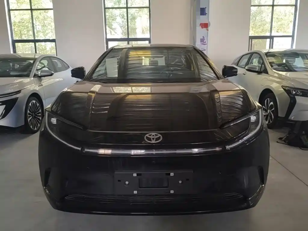Toyota bZ5 2025 550 PRO купить на сайте DeffCars
