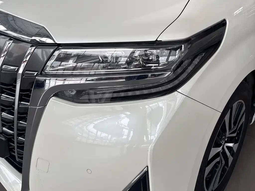 Alfa 2018 facelift 3.5L premium version купить на сайте DeffCars