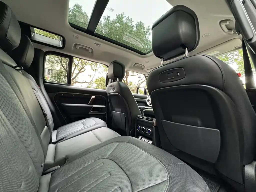 Land Rover Defender 2022 110 P400 X-DYNAMIC HSE купить на сайте DeffCars