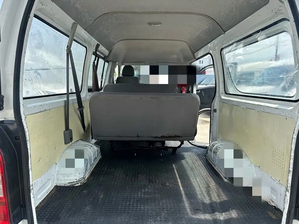 Jinbei Hiace 2016 2.0L luxury V19 купить на сайте DeffCars