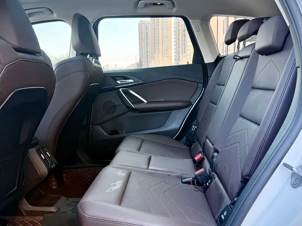 BMW X1 2023 sDrive20Li X Design Package купить на сайте DeffCars