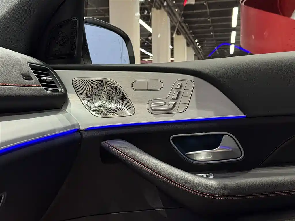 Mercedes-Benz GLE AMG 2025 facelift AMG GLE 53 4MATIC+ купить на сайте DeffCars