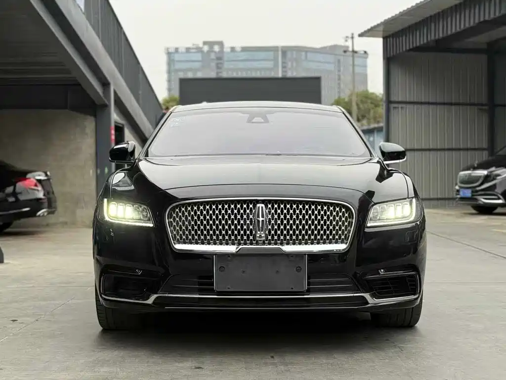 Lincoln Continental 2017 3.0T Four-wheel Drive Premium Edition купить на сайте DeffCars