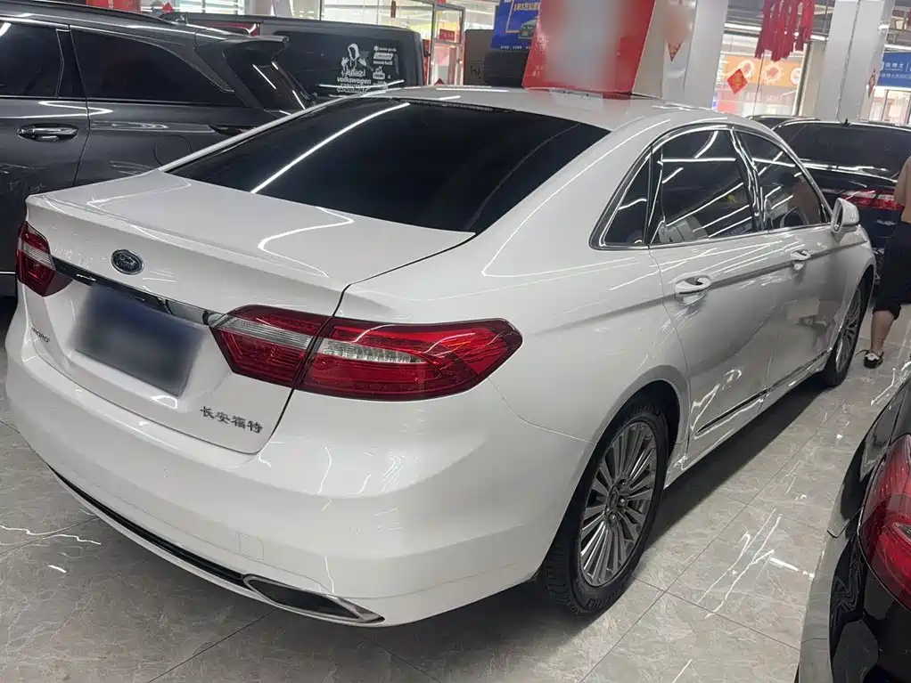 Taurus 2015 EcoBoost 245 Luxury купить на сайте DeffCars