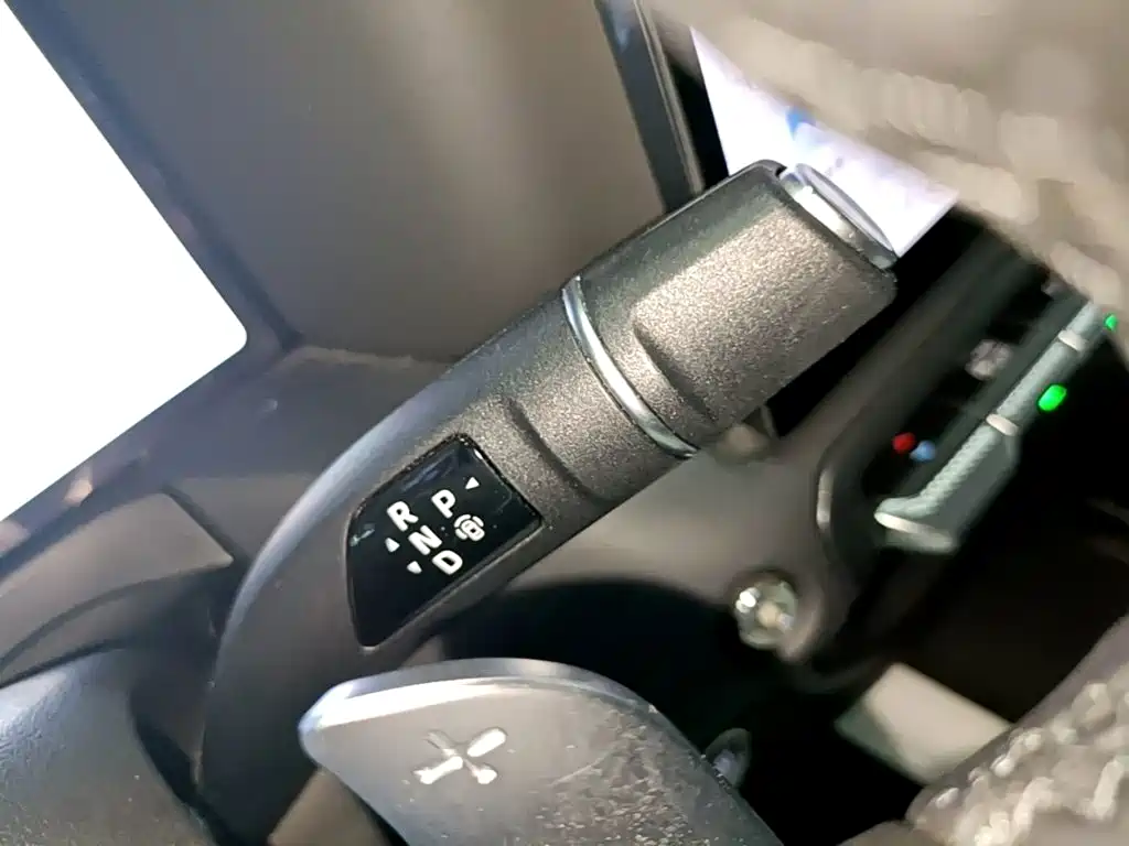 TANK 300 New Energy 2025 Hi4-T 37.1kWh купить на сайте DeffCars