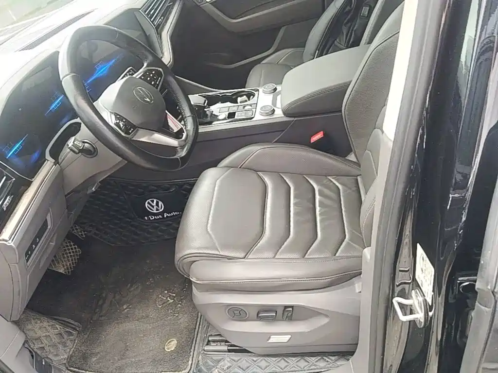 Touareg 2021 3.0TSI Ruixiang Edition Classic Sports Package купить на сайте DeffCars