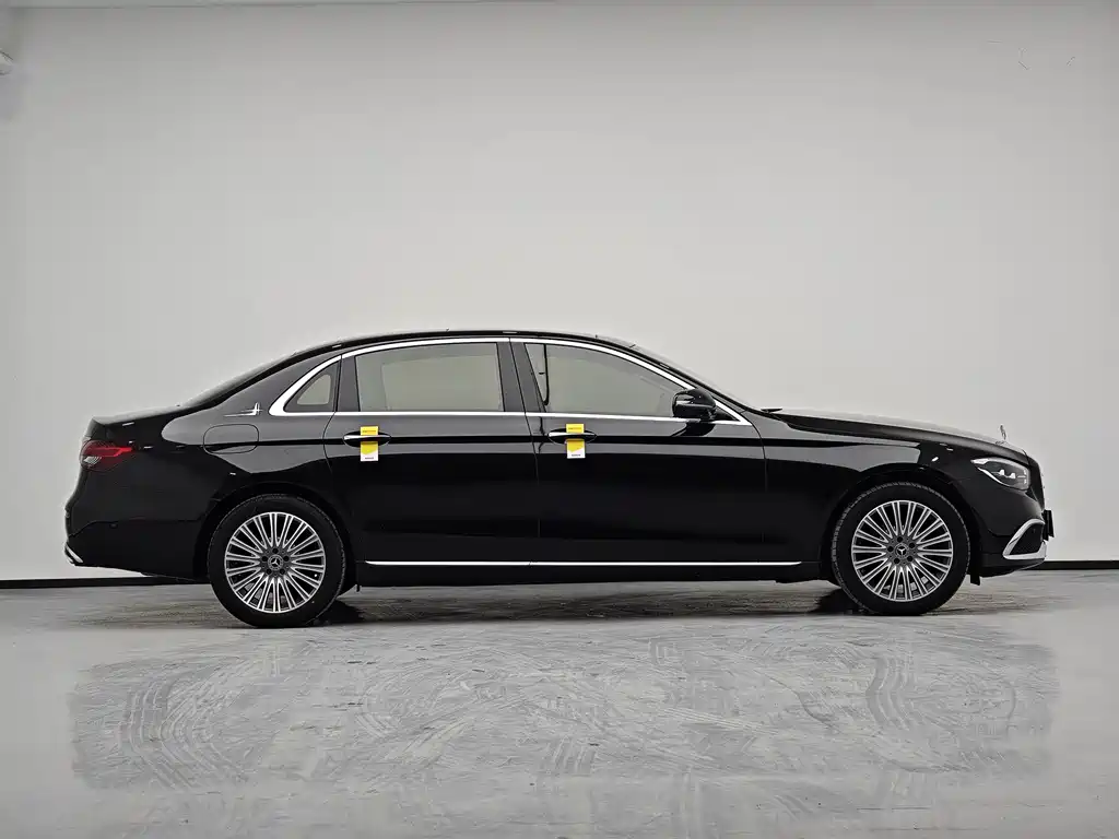 Mercedes-Benz E-Class 2023 E 300 L Fashion купить на сайте DeffCars