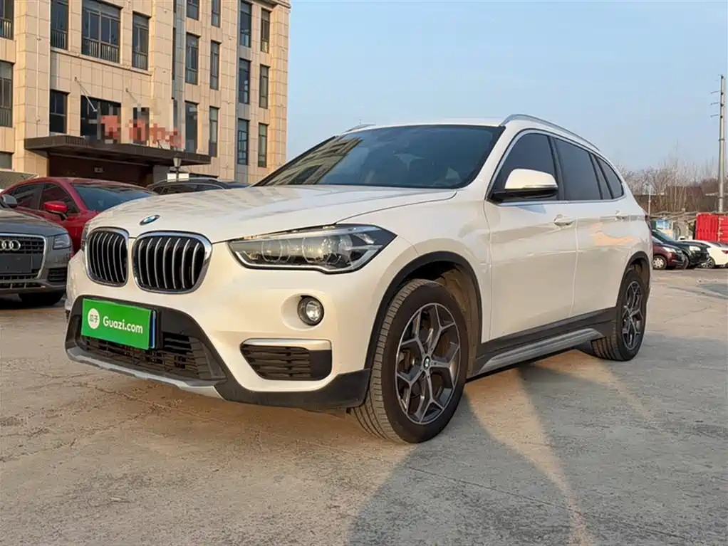 BMW X1 2019 sDrive18Li Exclusive Model купить на сайте DeffCars