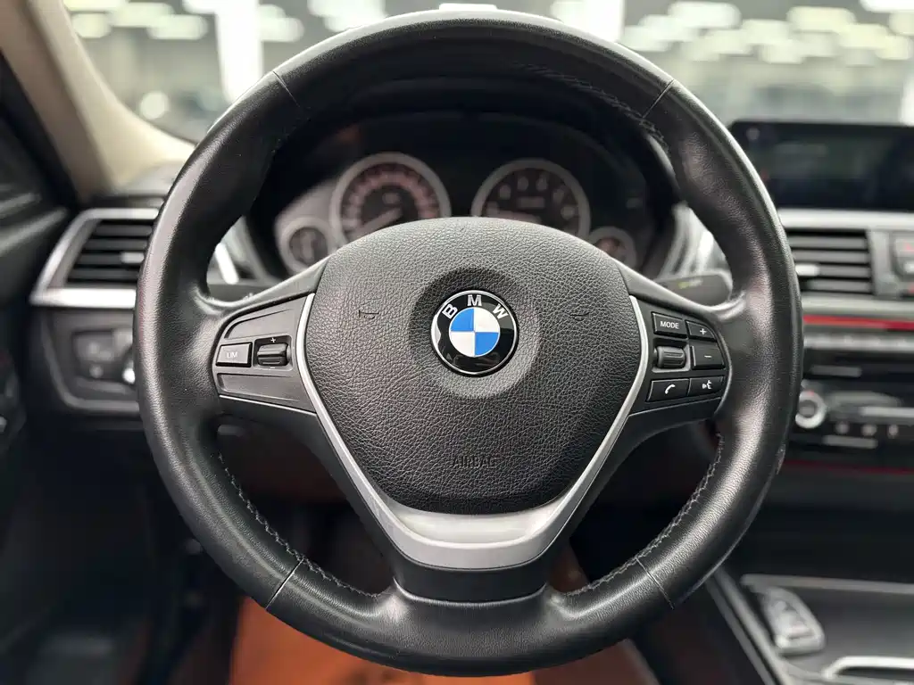 BMW 3 Series 2019 320Li Fashion Model купить на сайте DeffCars