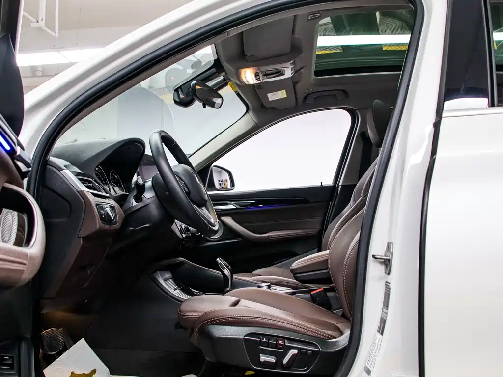 BMW X1 2022 sDrive20Li Fashion Model купить на сайте DeffCars