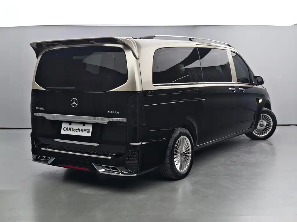 Vito 2023 2.0T Business Edition 7 seats купить на сайте DeffCars