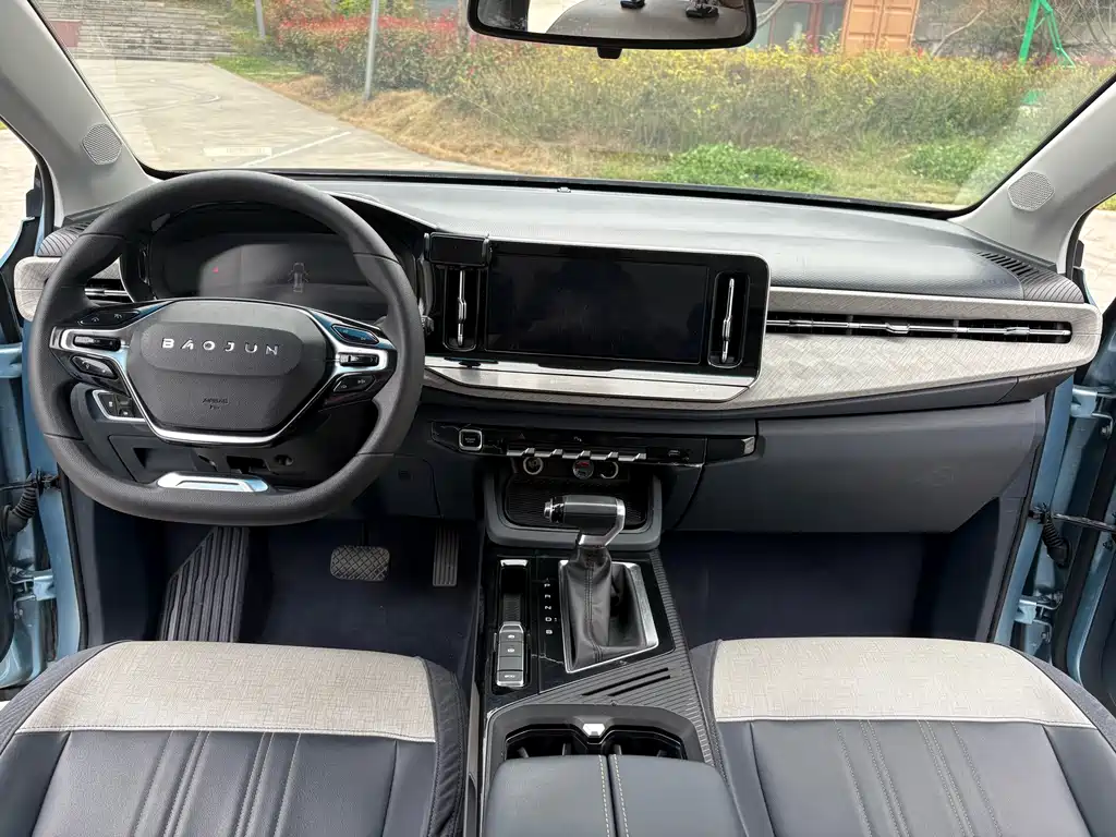 Baojun RM-5 2019 1.5T CVT 24-hour online luxury model 5 seats купить на сайте DeffCars